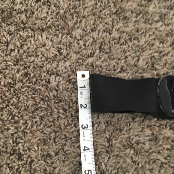 Liz Claiborne blouse with belt - Picture 8 of 10